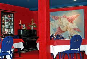L-étoile-Salle-Restaurant-Montceaux-les-provins-vignette-1